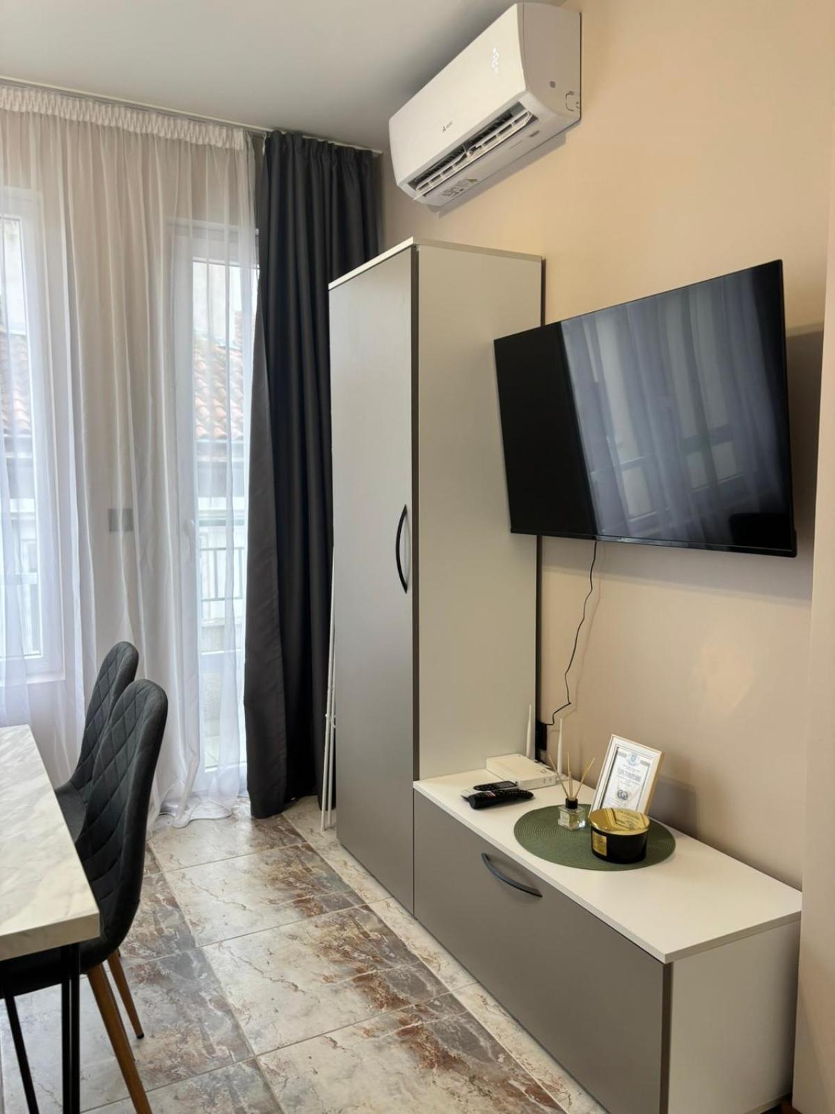 Grand Apartment Ohrid - Top Center Near To Sea And Sea Garden Burgas by Eksteriør bilde